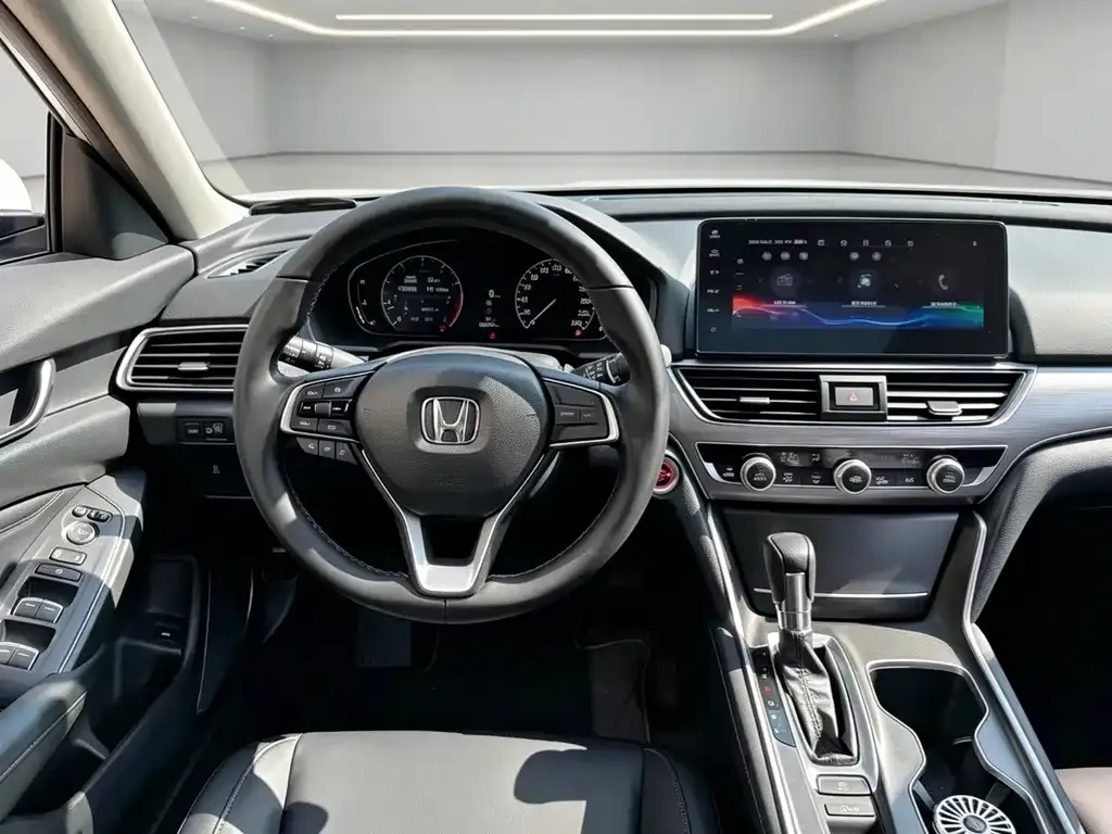 Honda Accord — фото 3