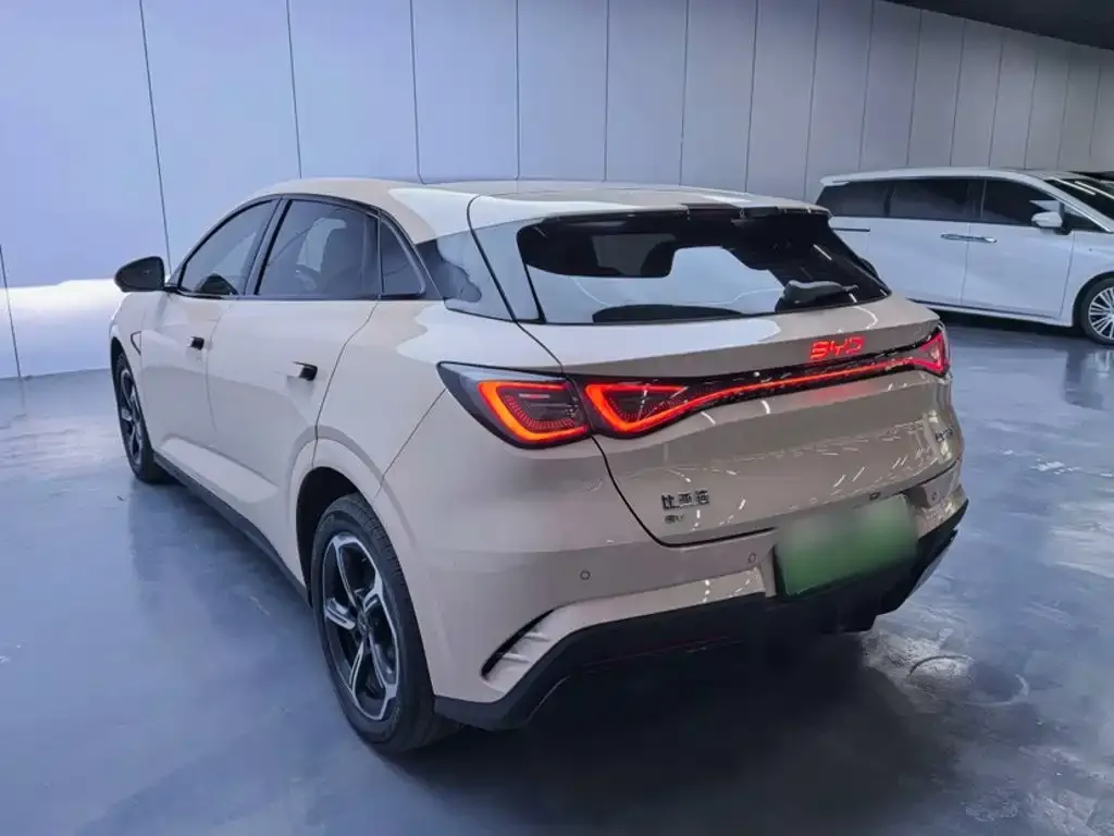 BYD Seal 06GT — фото 3