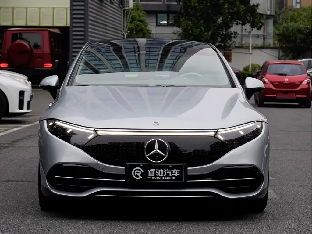 Mercedes-Benz EQS — фото 10