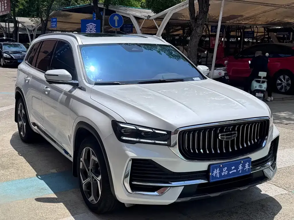 Geely Xingyue L — фото 9