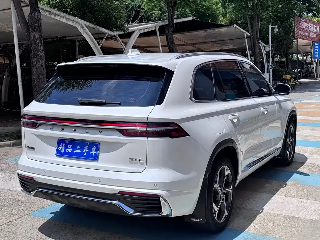 Geely Xingyue L — фото 7