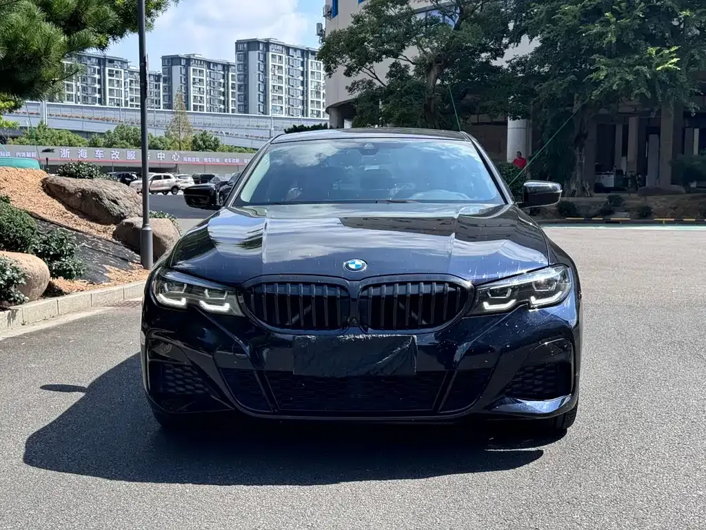 BMW 3 Series — фото 9