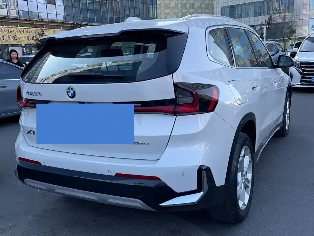 BMW X1 — фото 4