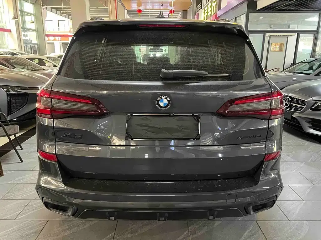 BMW X5 (Import) — фото 4