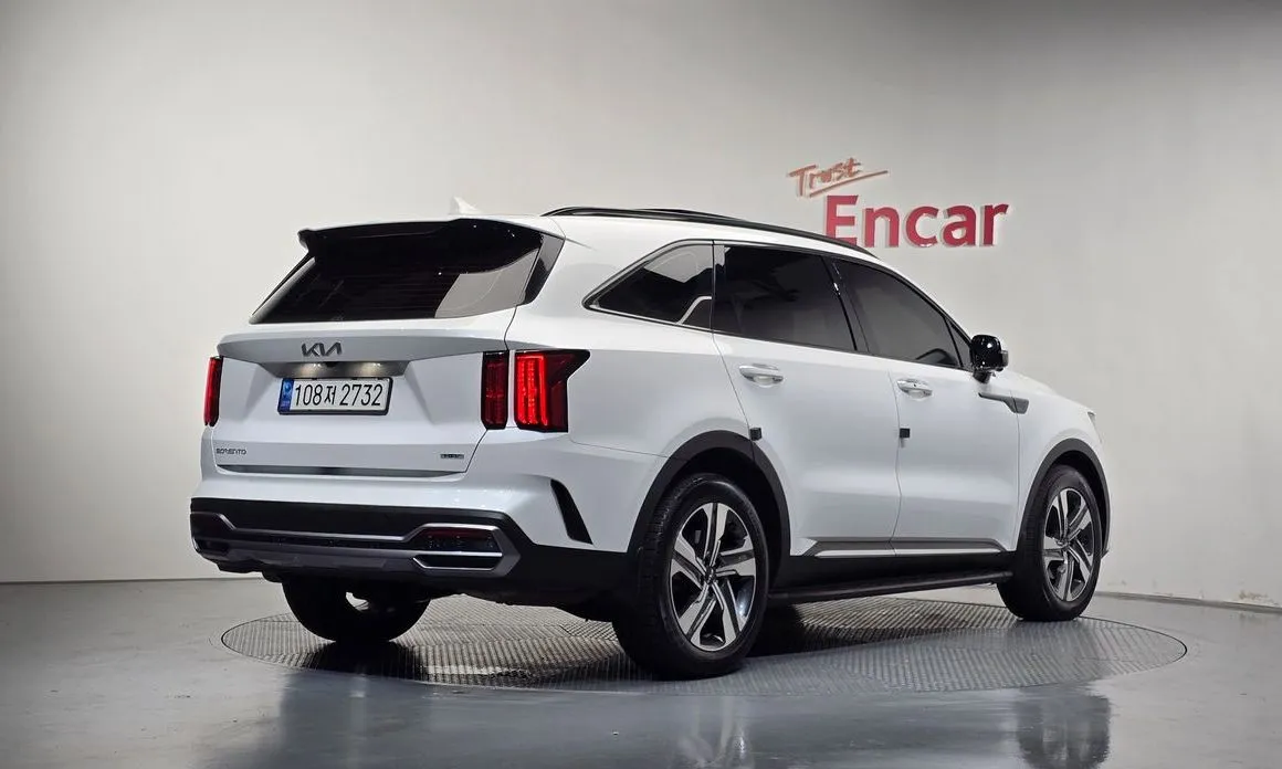 Kia Sorento — фото 6