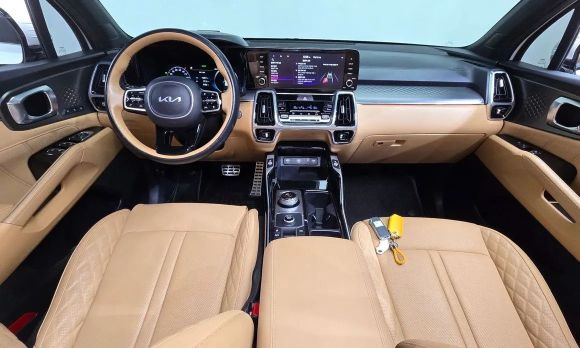 Kia Sorento — фото 8