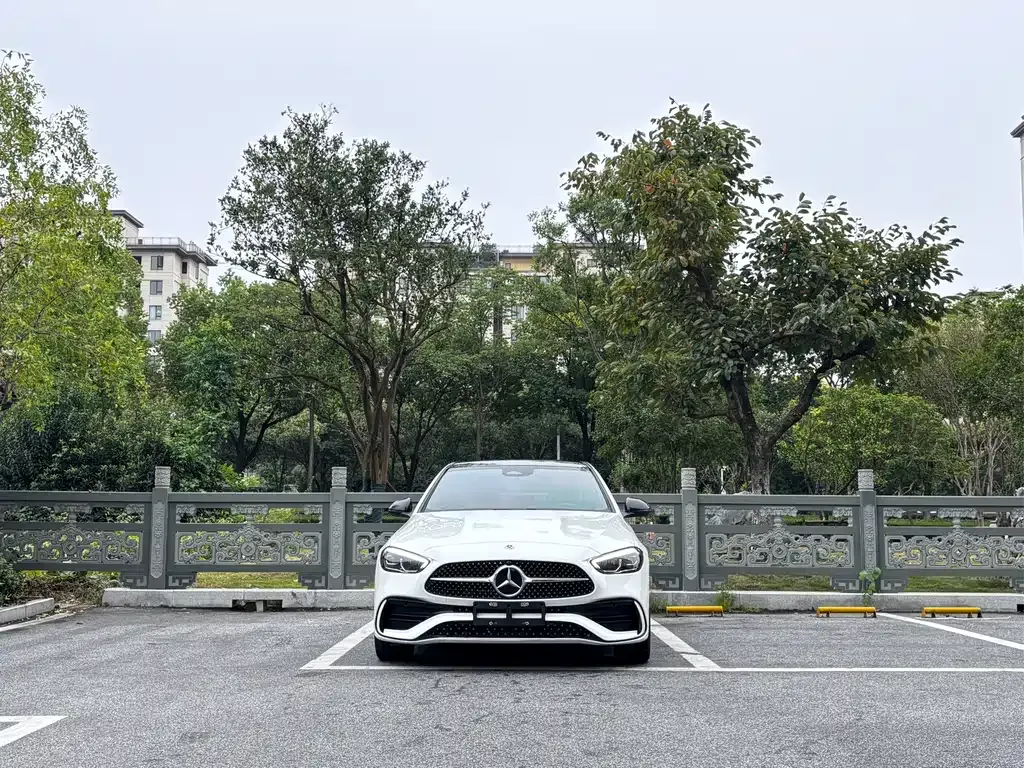 Mercedes-Benz C-Class — фото 10