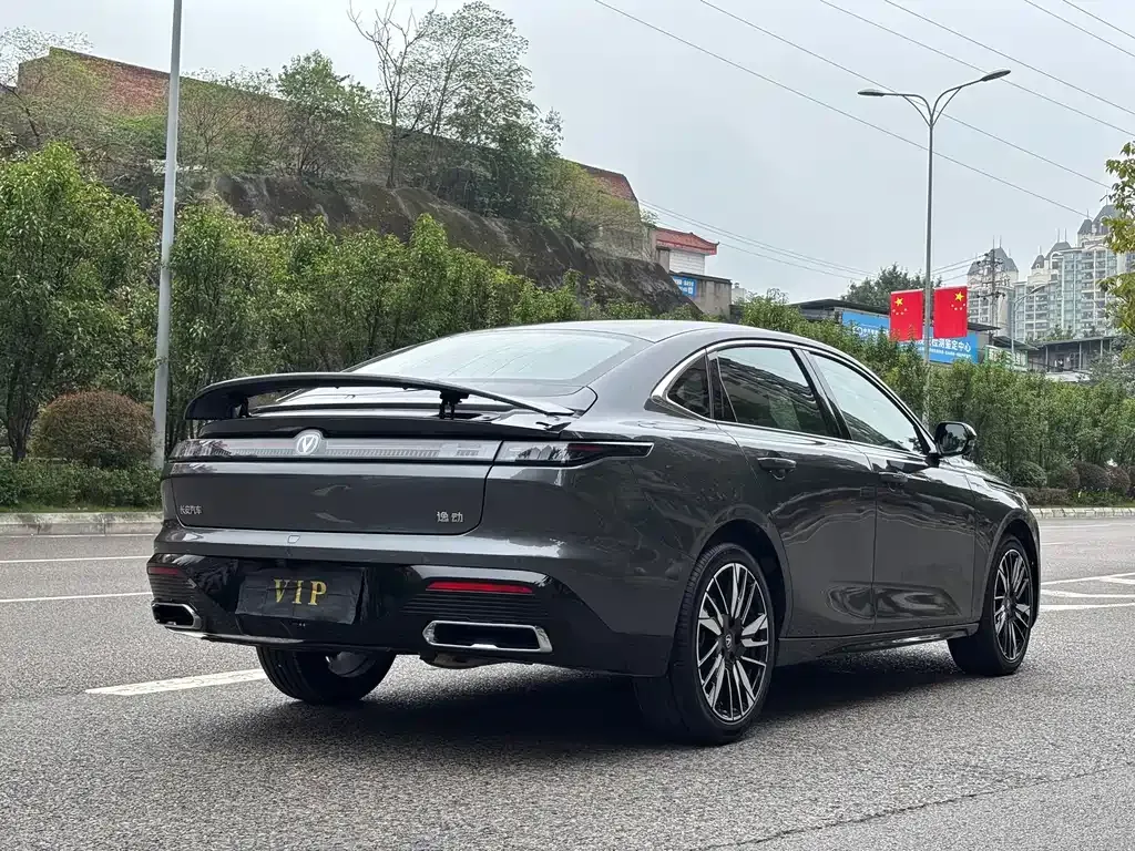 Changan Eado — фото 5