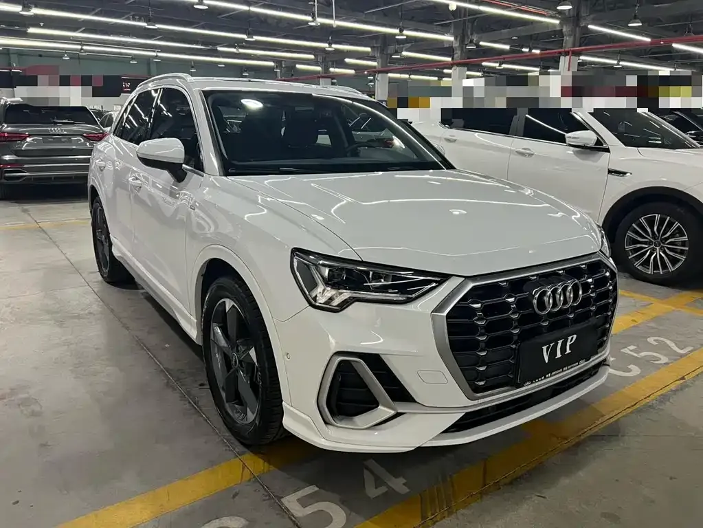 Audi Q3 — фото 2