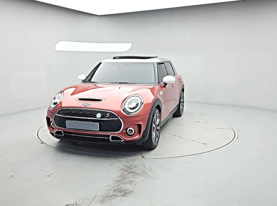Mini Clubman — фото 1