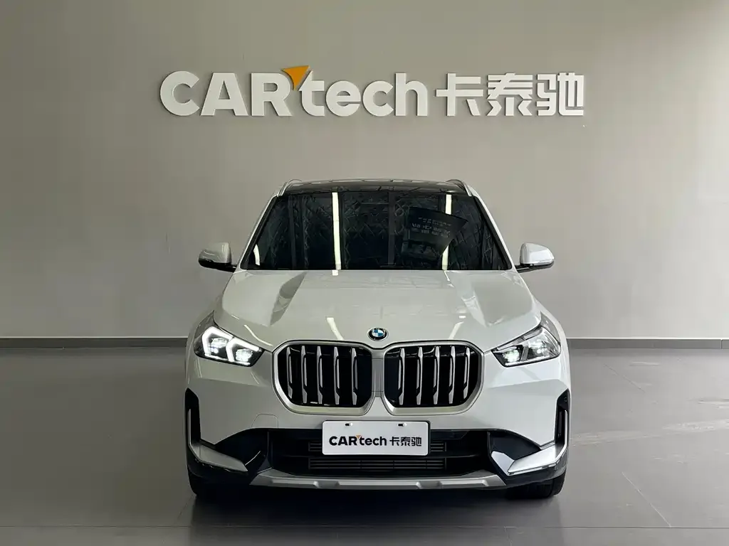 BMW X1 — фото 3