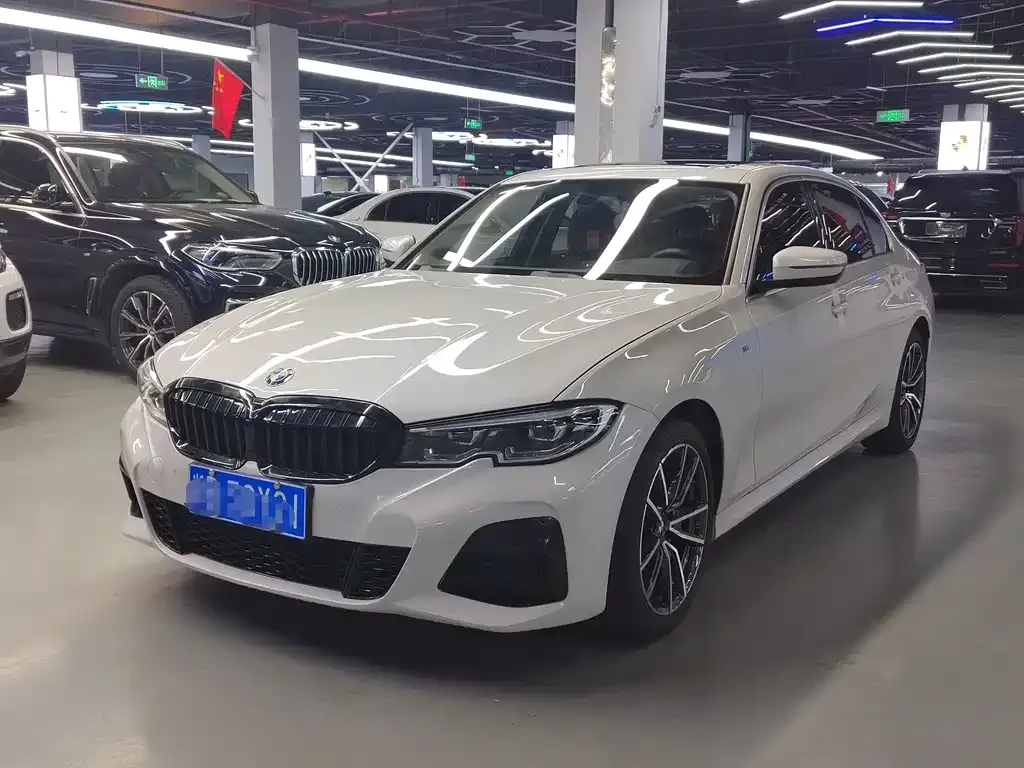 BMW 3 Series — фото 1