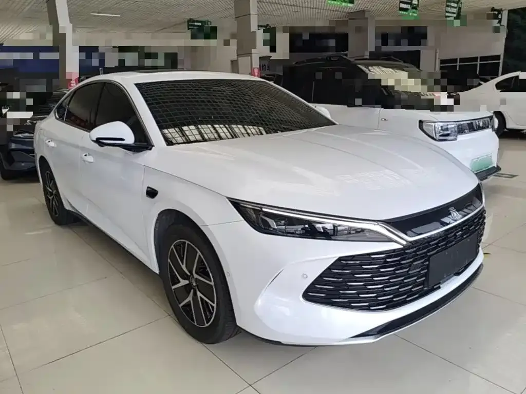 BYD Qin L — фото 6