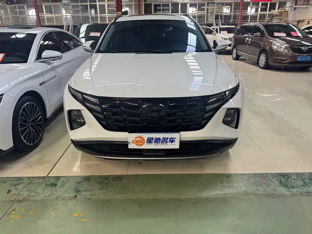 Hyundai Tucson — фото 7
