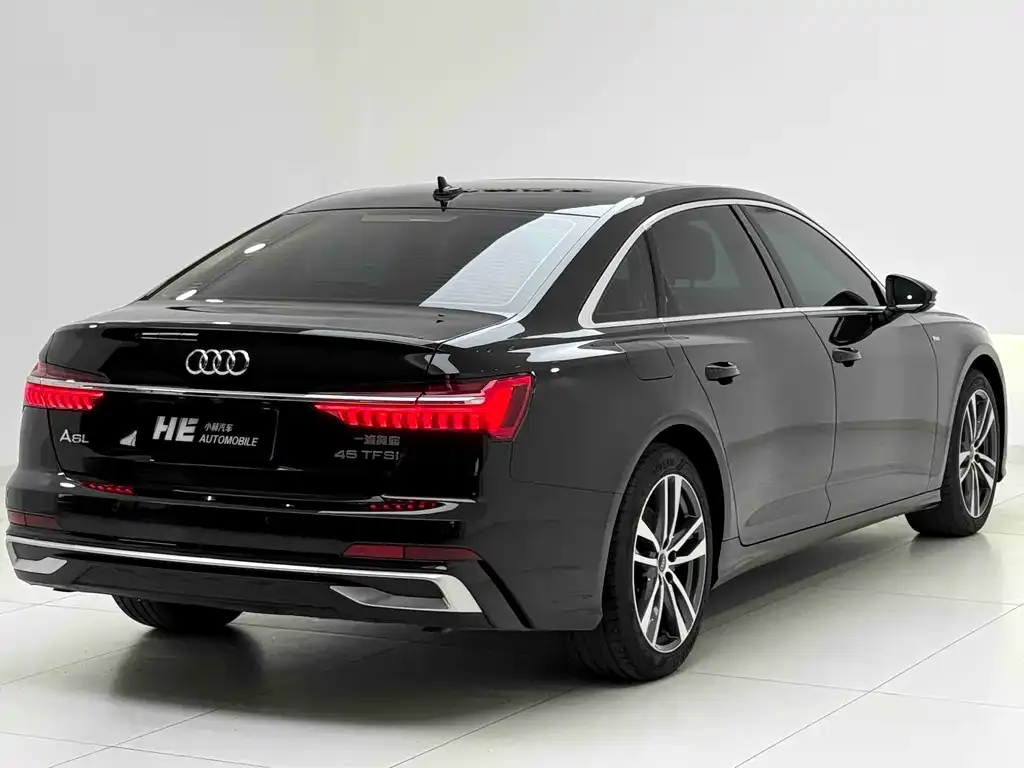 Audi A6L — фото 3