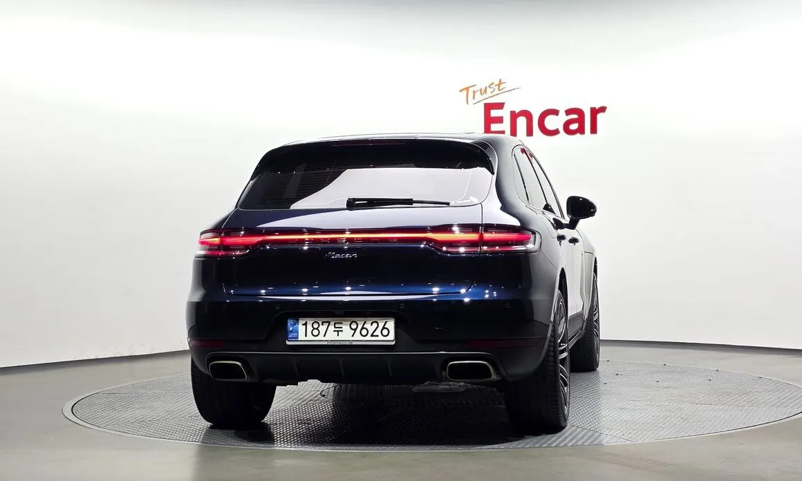 Porsche Macan — фото 3