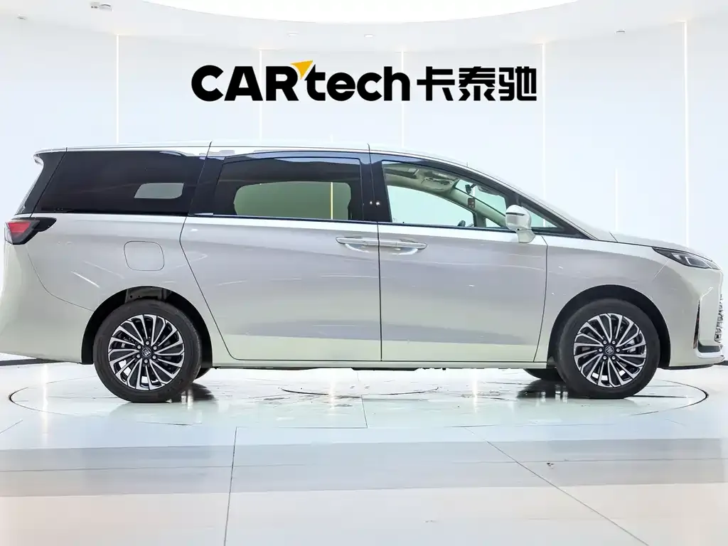 Buick GL8 Hybrid — фото 10