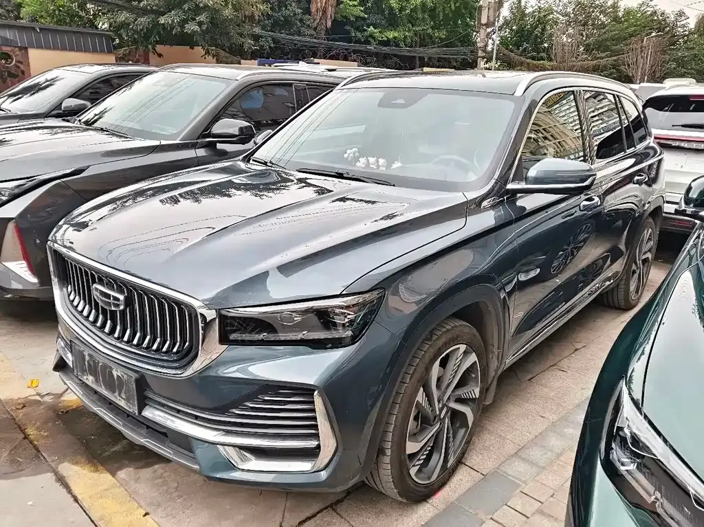 Geely Xingyue L — фото 1