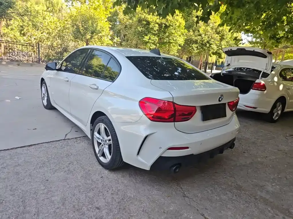 BMW 1 Series — фото 9
