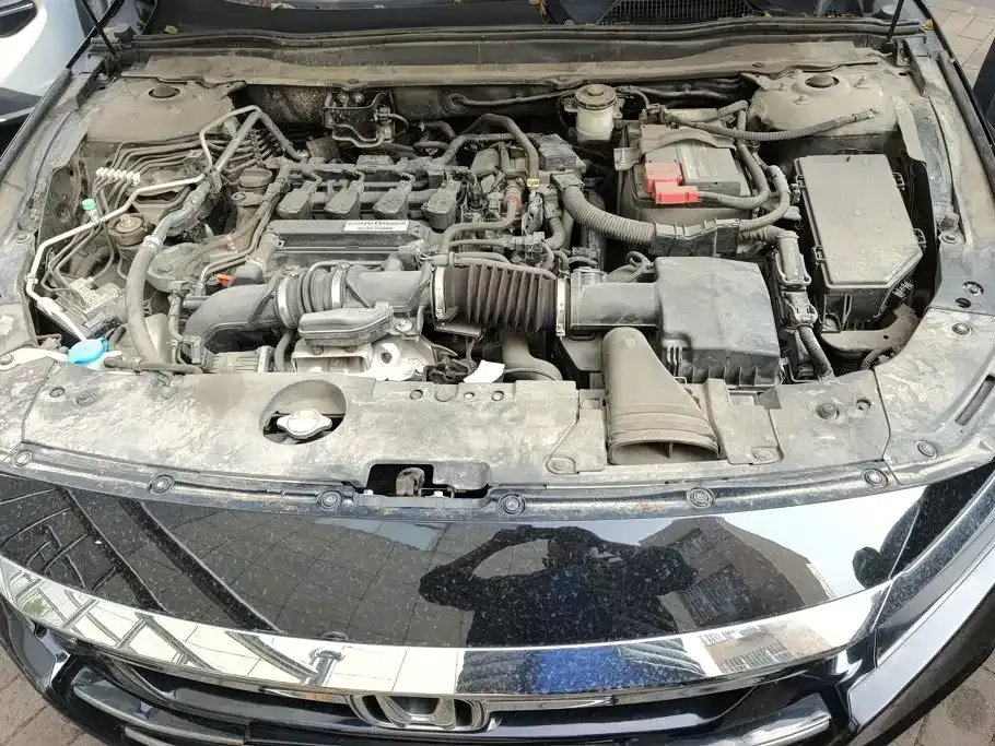 Honda Accord — фото 2