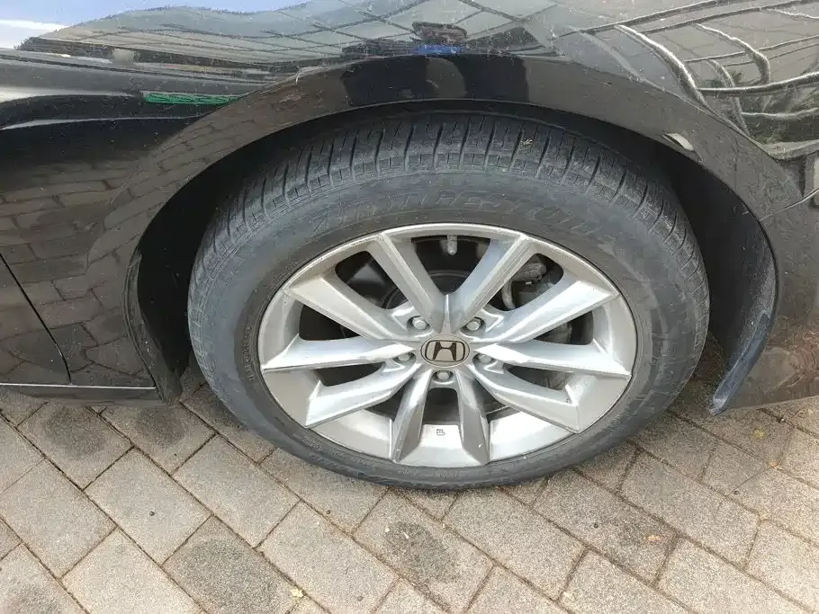 Honda Accord — фото 6