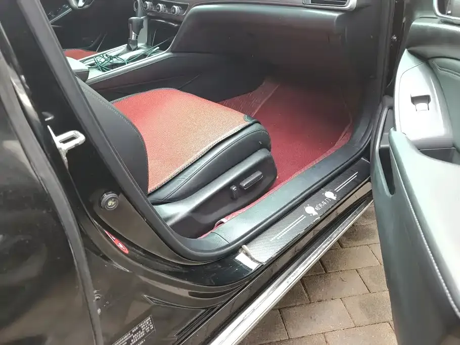 Honda Accord — фото 4