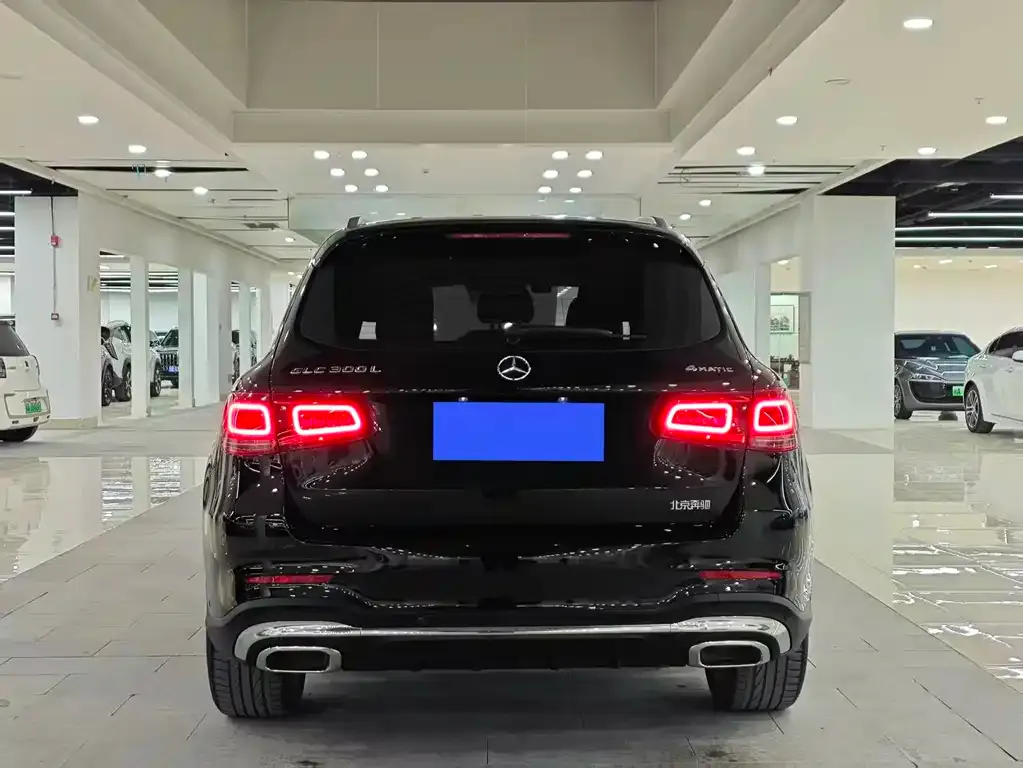 Mercedes-Benz GLC — фото 6