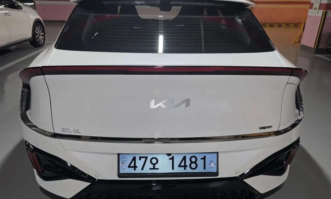 Kia EV6 — фото 3