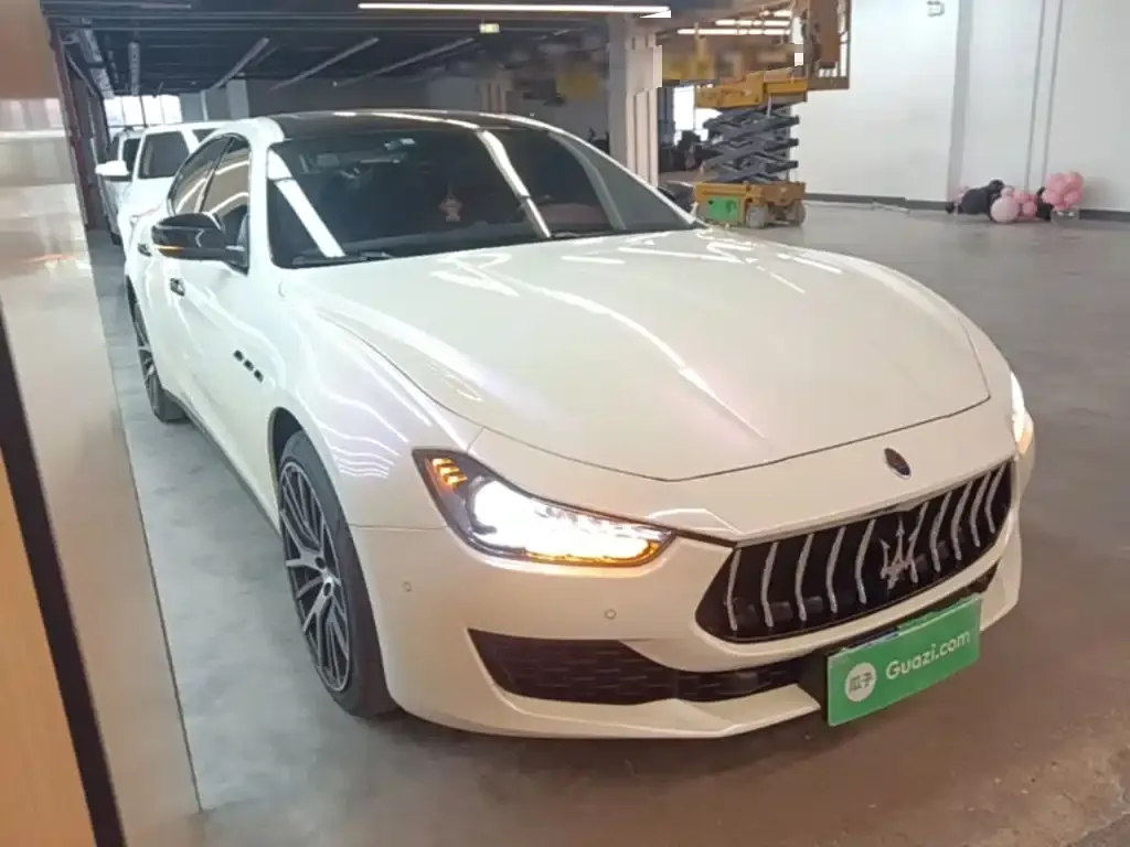 Maserati Ghibli — фото 7