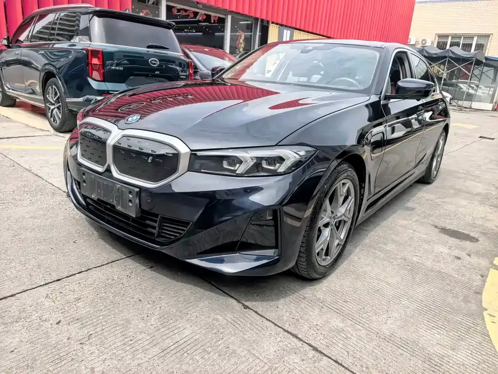 BMW i3 — фото 1