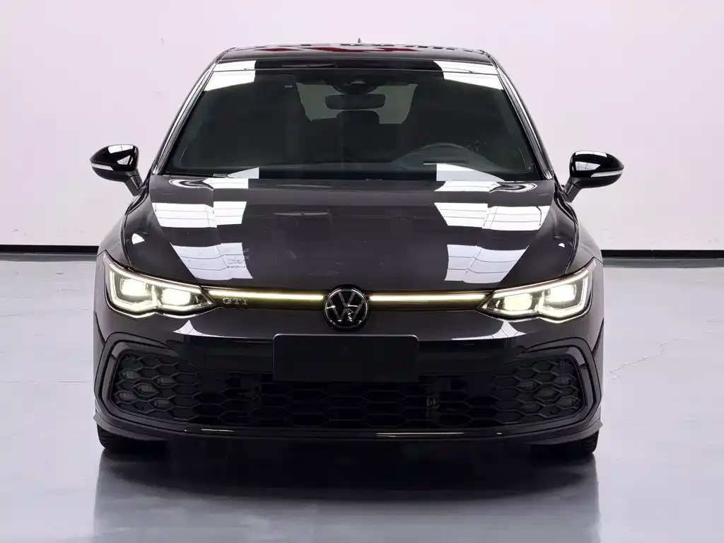 Volkswagen Golf GTI — фото 2