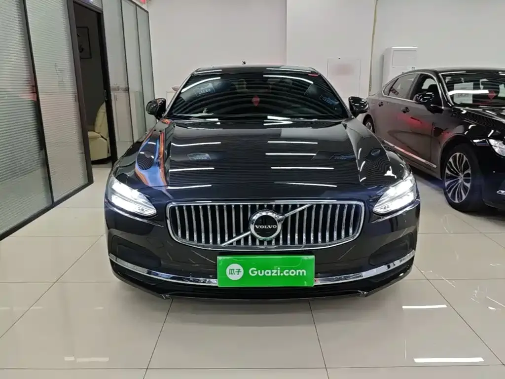 Volvo S90 — фото 10