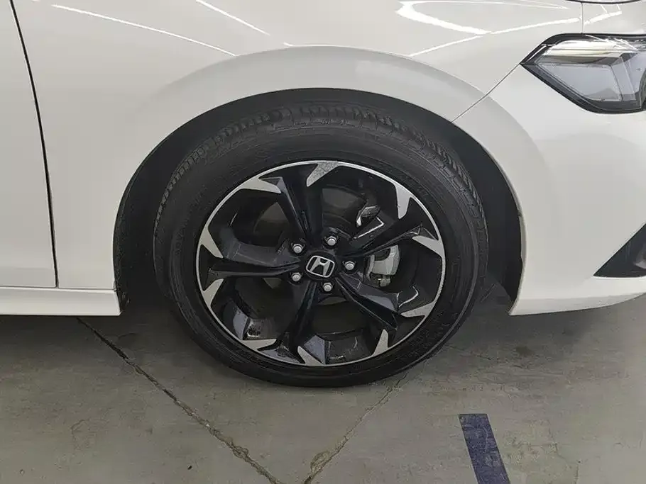 Honda Civic — фото 8