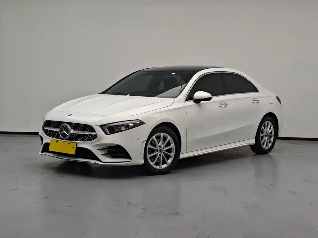 Mercedes-Benz A-Class — фото 1