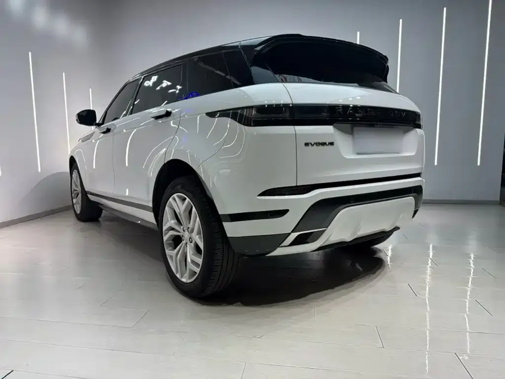 Land Rover Evoque — фото 10