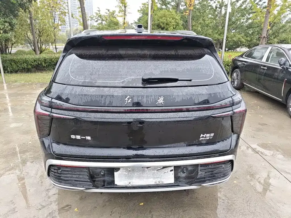Hongqi HS3 PHEV — фото 5