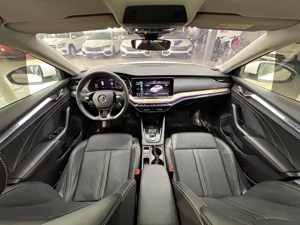 Skoda Octavia — фото 10
