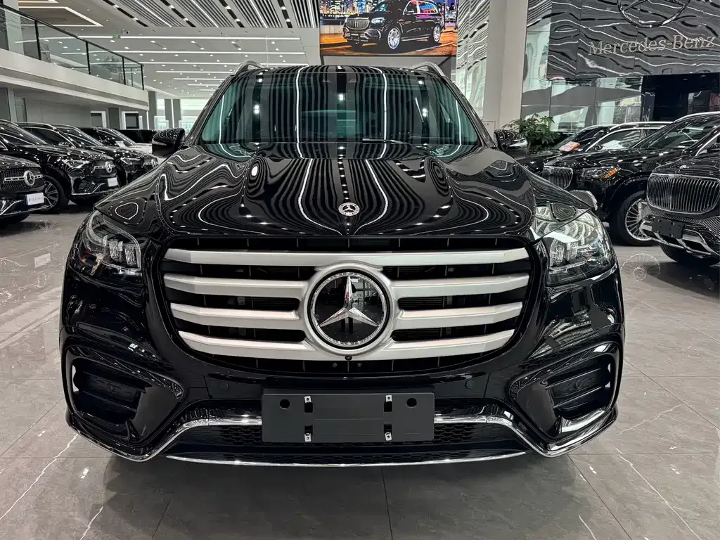 Mercedes-Benz GLS — фото 10
