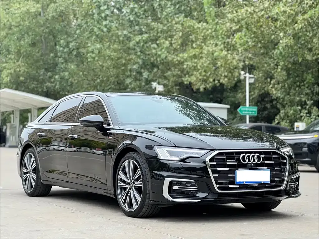 Audi A6L — фото 5