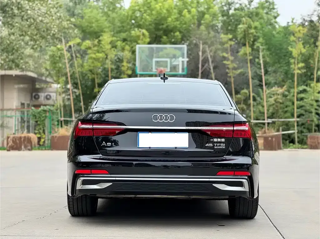 Audi A6L — фото 4