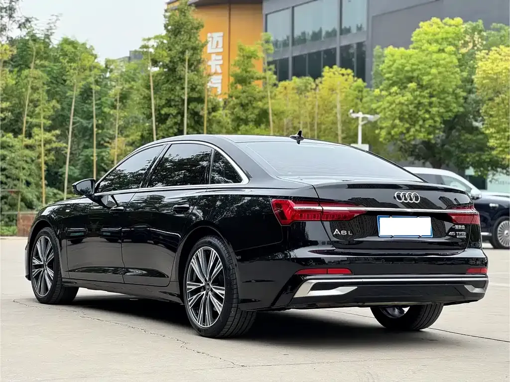 Audi A6L — фото 3