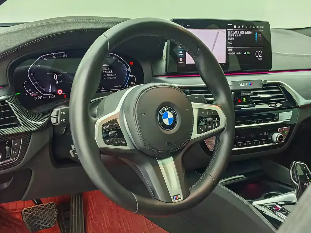 BMW 5 Series New Energy — фото 9