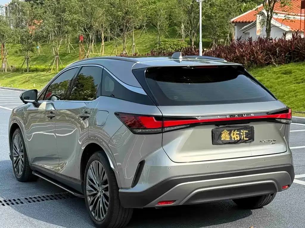 Lexus RX — фото 5