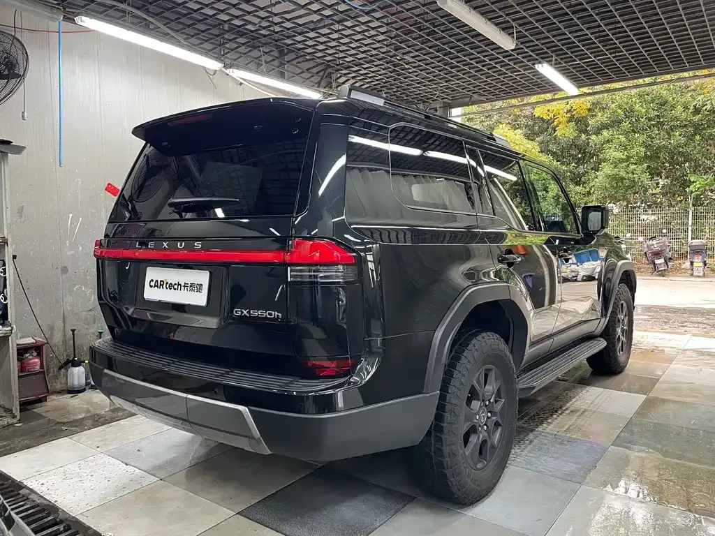 Lexus GX — фото 10