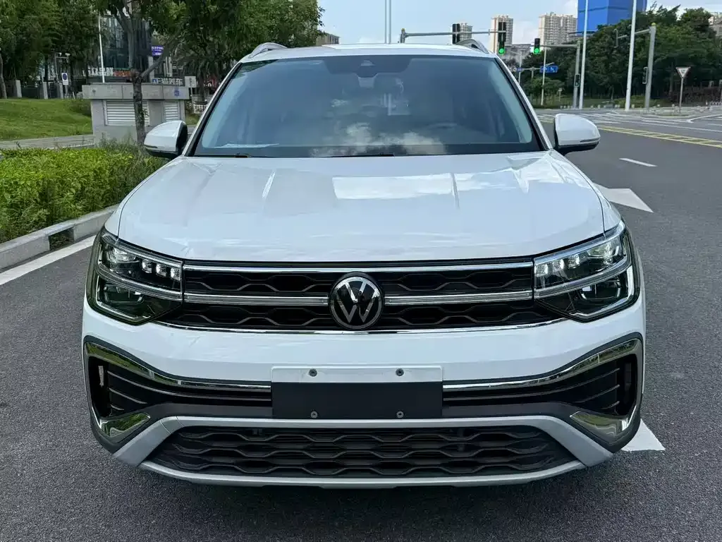 Volkswagen Tharu — фото 3