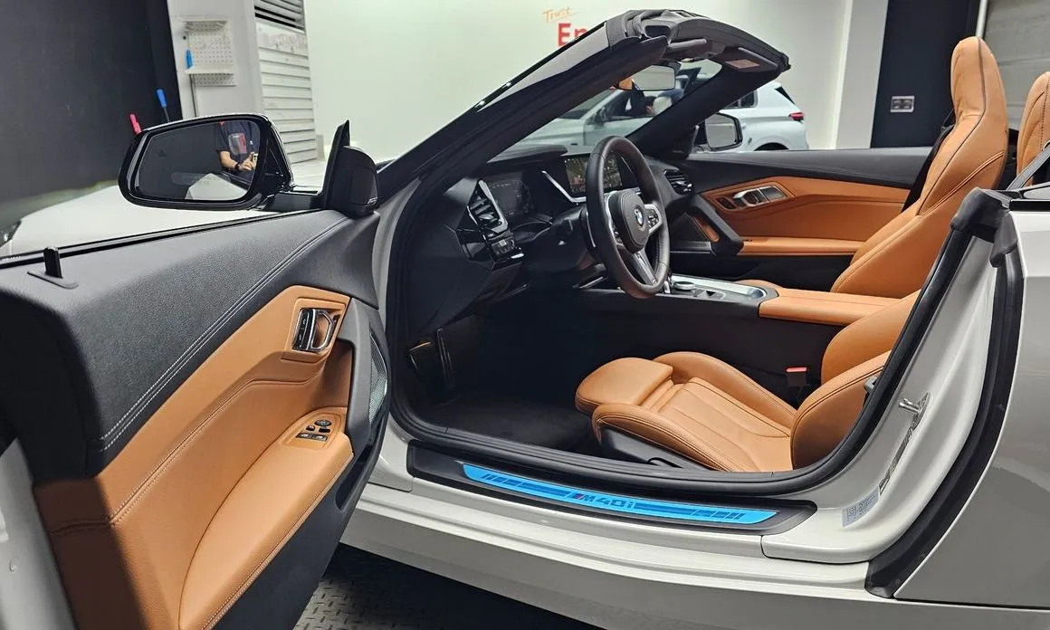 BMW Z4 — фото 9