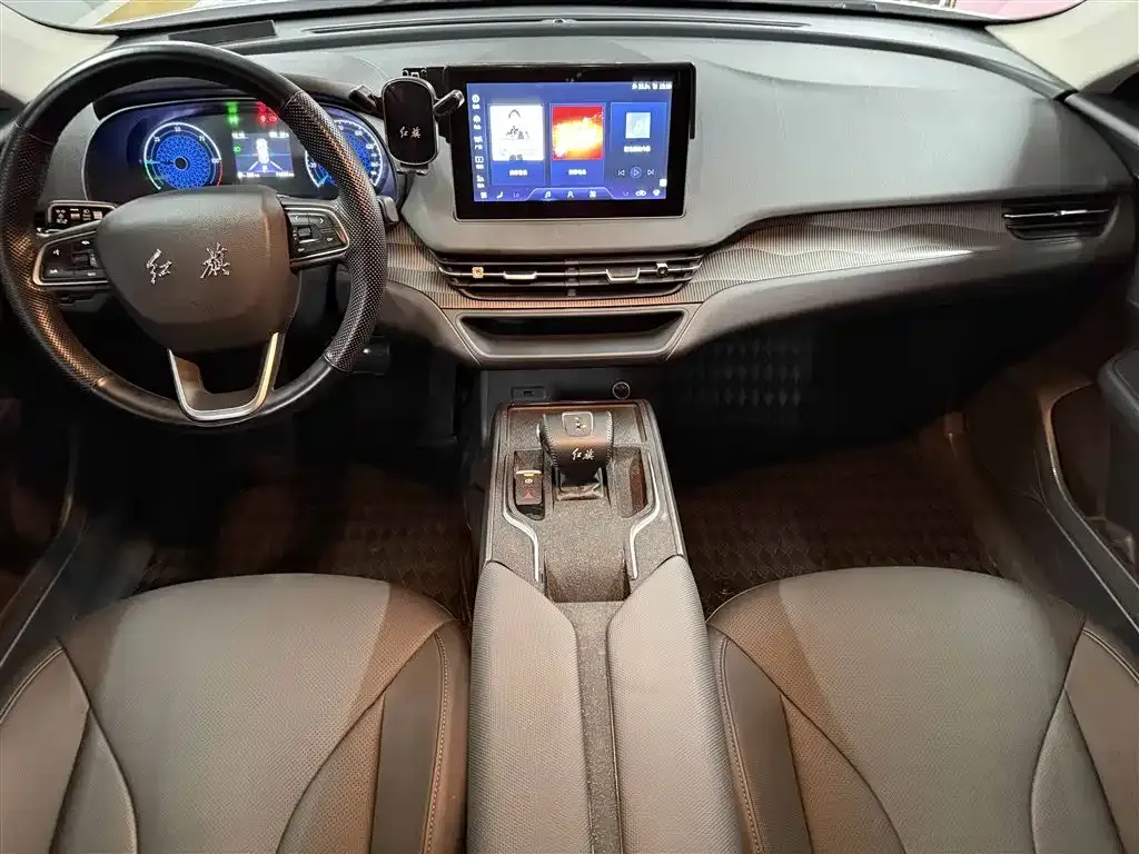 Hongqi E-QM5 — фото 8