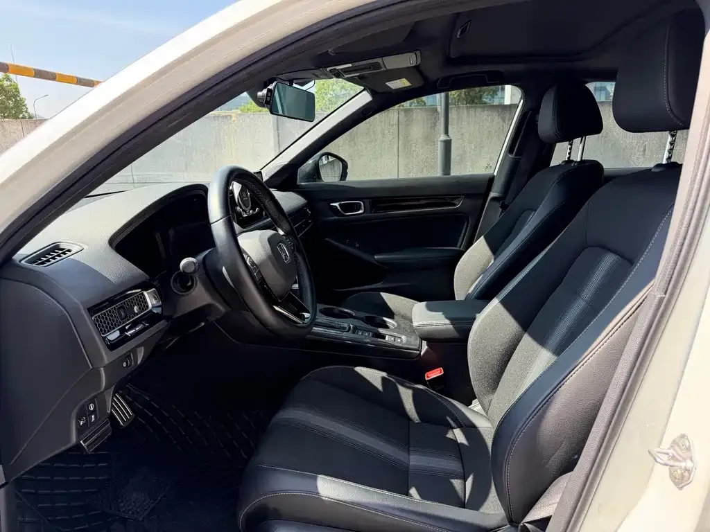 Honda Civic — фото 2
