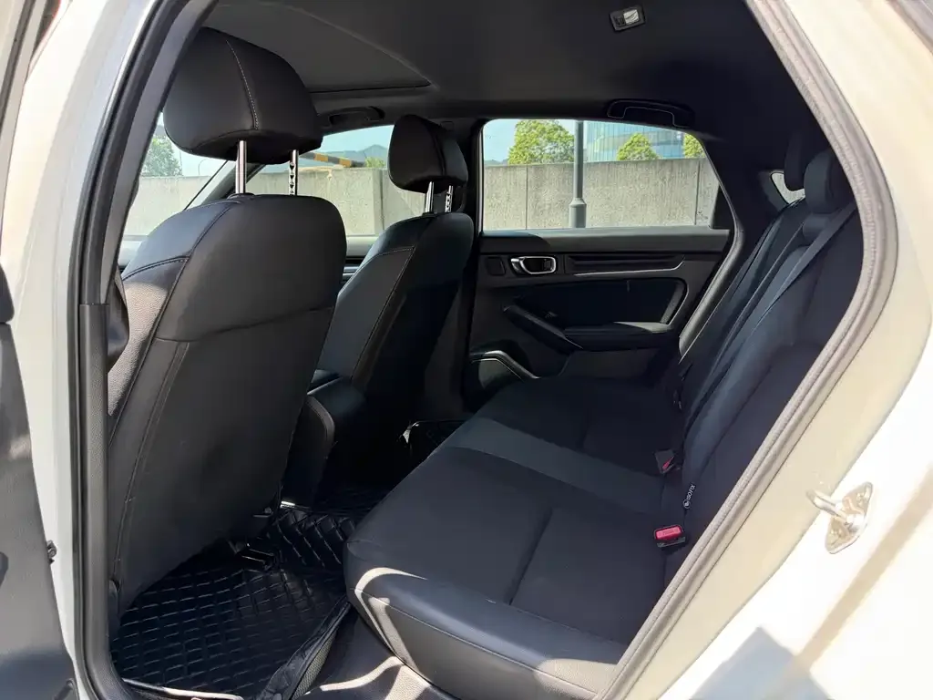 Honda Civic — фото 7