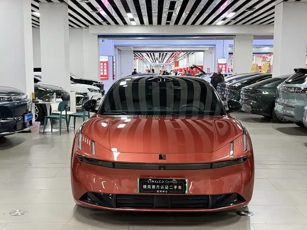 Lynk & Co Z10 — фото 10